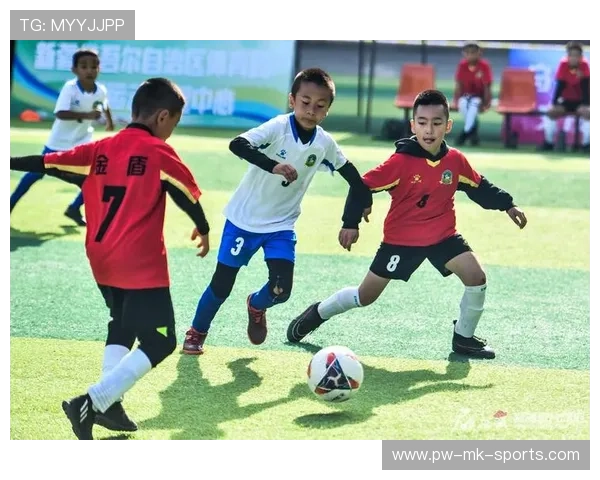 联盟启动青少年足球夏校提升基层普及率