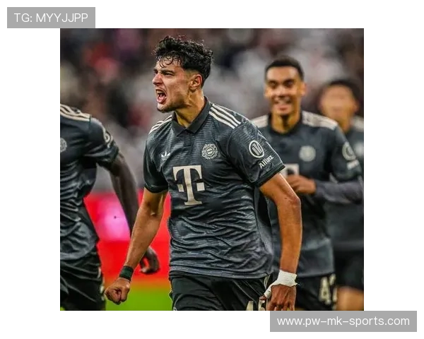 勒沃库森直塞轻松撕开缺口